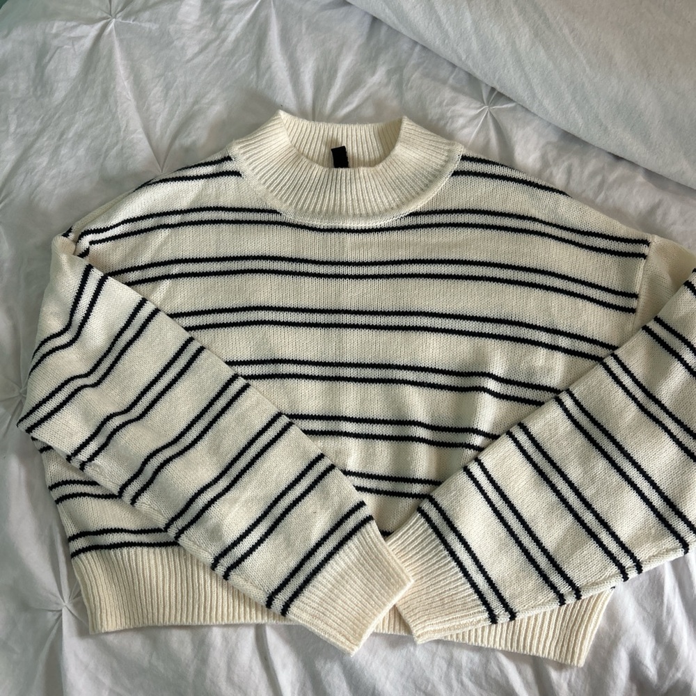 H&M Cream and Black Striped Sweater